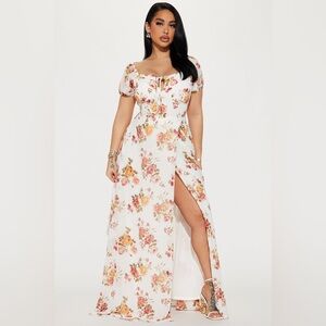 Fashion Nova Daniela White Floral Short Sleeve Sweetheart Maxi Dress Large
